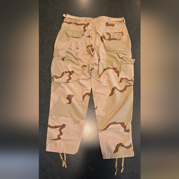 Desert Tan Camouflage Cargo Pants - Picture 2 of 15